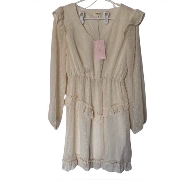 1.4.3. Story by Line Up Dresses & Skirts - 143 Story by Line Up NWT Cream Dress Mini Size M Sheer Sleeves